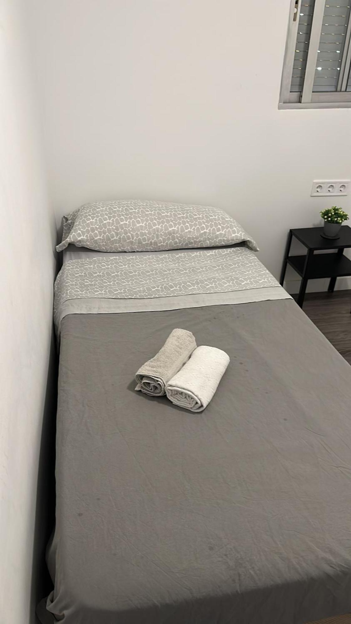 Experiencia Inolvidable Nuestro Apartamento Unico Apartment Madrid Bagian luar foto
